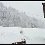 Rifugio Di Niki アパート ファルカーデ