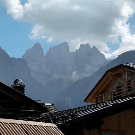 Rifugio Di Niki アパート ファルカーデ