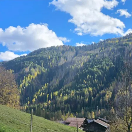 Rifugio Di Niki アパート ファルカーデ