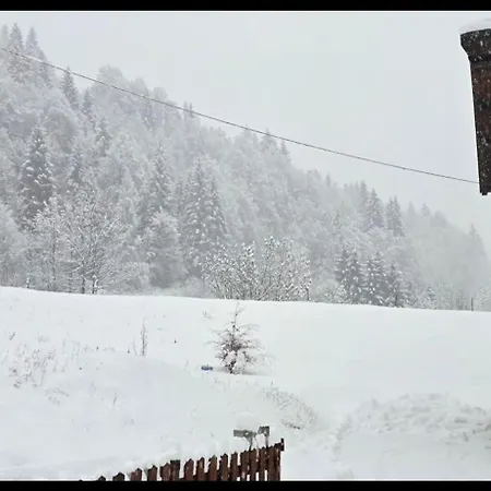 Rifugio Di Niki アパート ファルカーデ